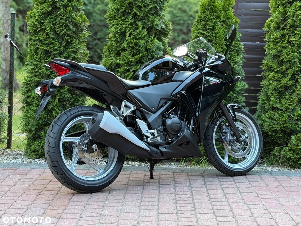 Honda CBR - 4