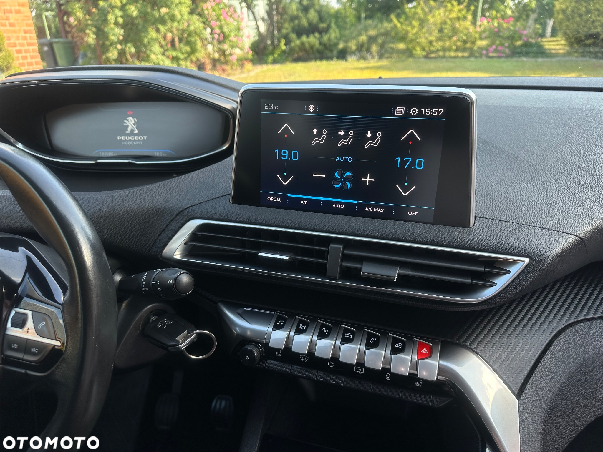 Peugeot 3008 - 25