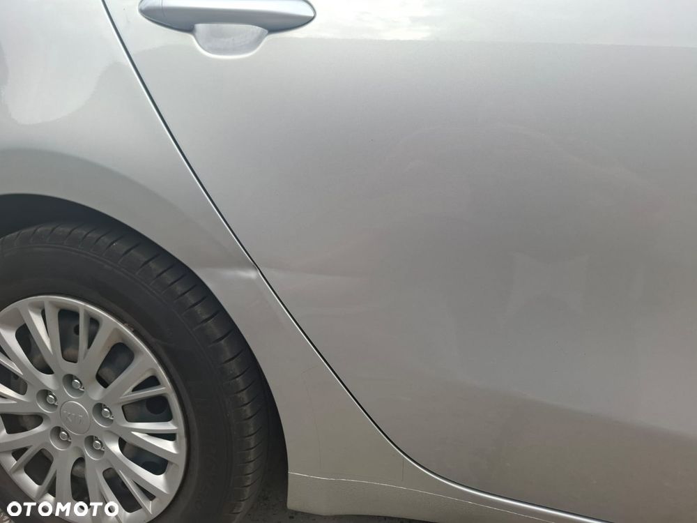 Kia Ceed 1.6 GDI M - 12