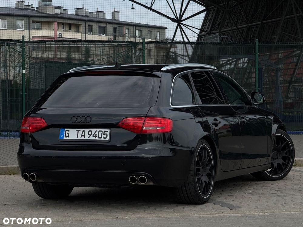 Audi A4 Avant 2.0 TDI Limited Edition - 17