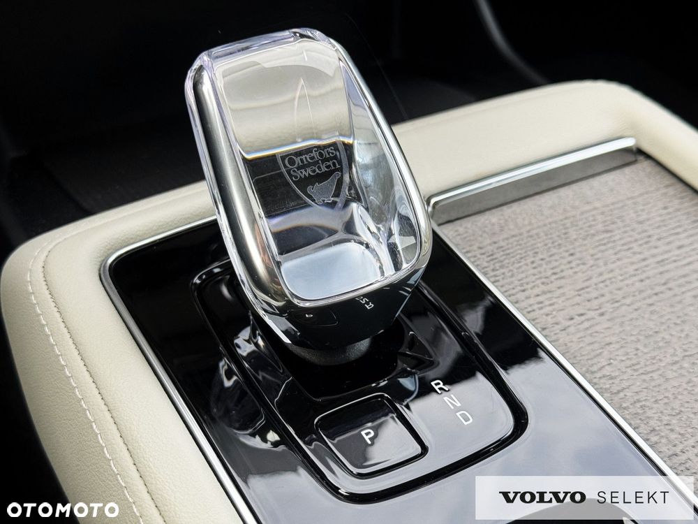 Volvo XC 90 - 24