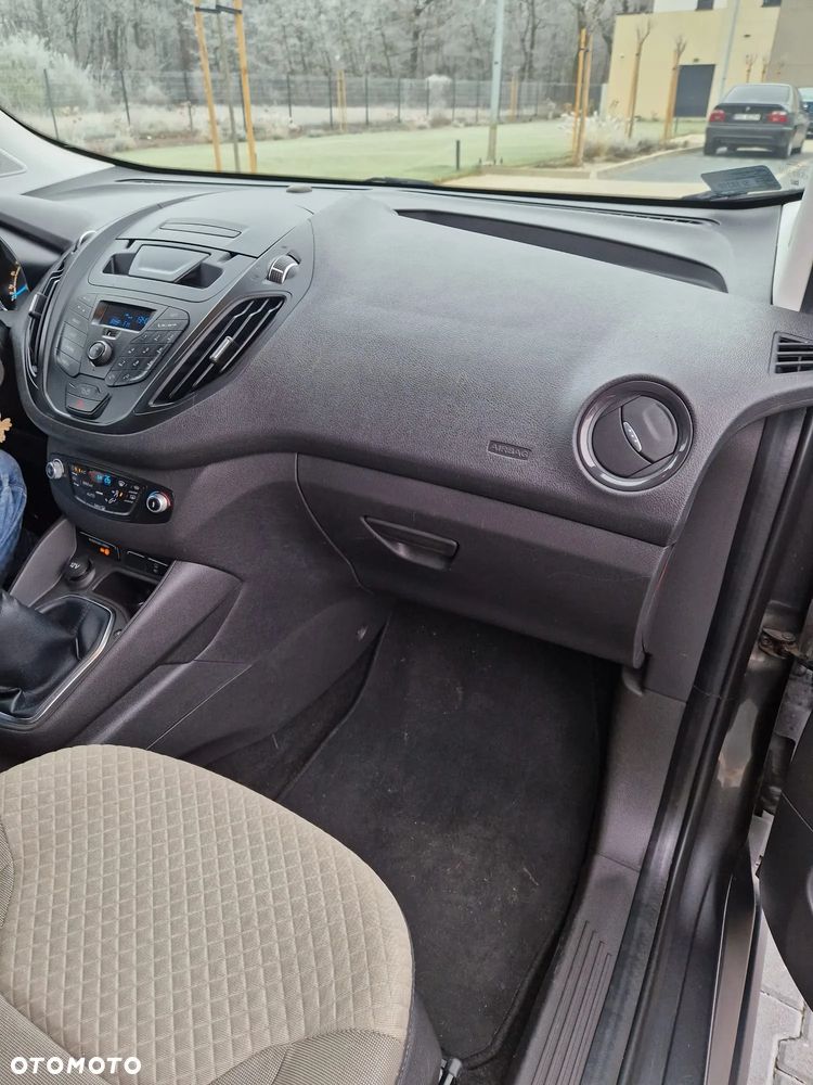 Ford Tourneo Courier 1.0 EcoBoost Trend - 13