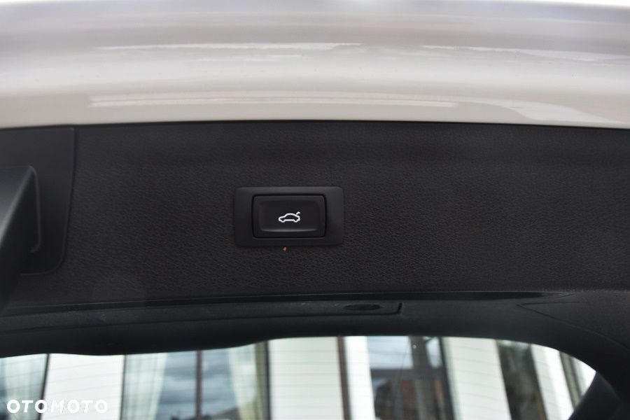 Audi Q3 2.0 TDI Sport - 19