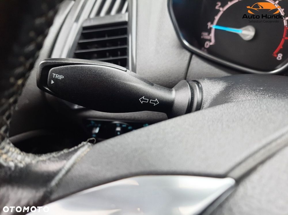 Ford EcoSport 1.0 EcoBoost TITANIUM - 23