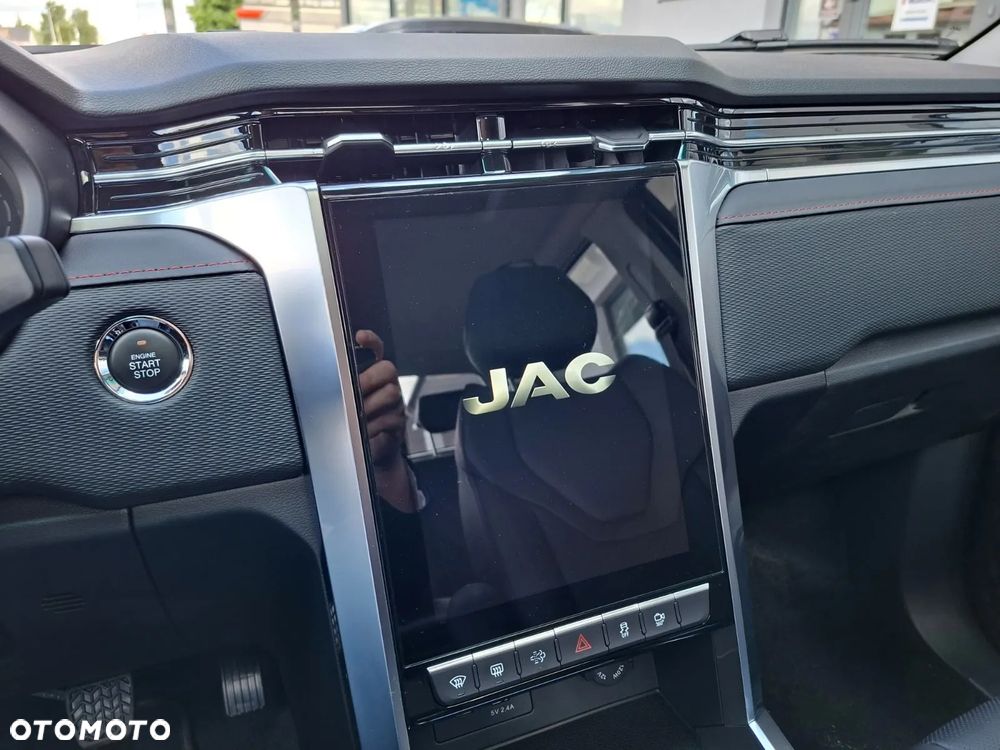 JAC T8 PRO - 16