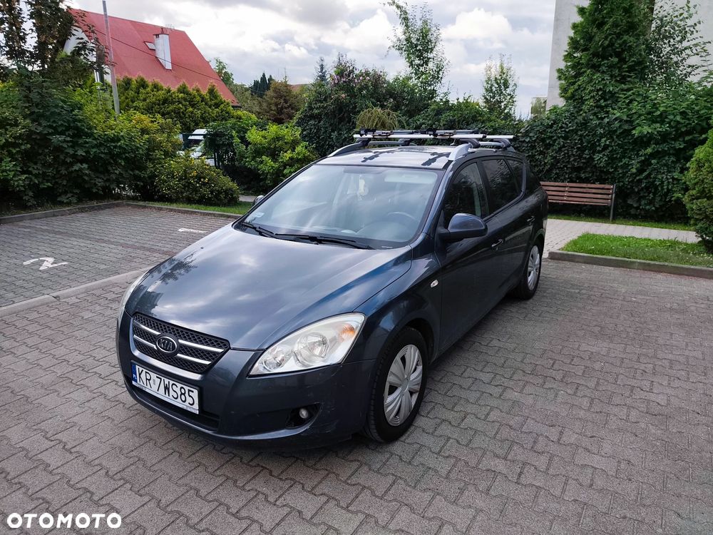 Kia Ceed 1.6 Comfort - 2
