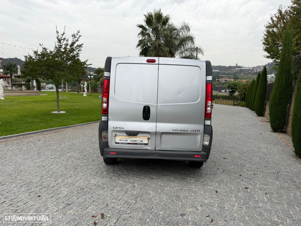 Opel Vivaro LH2 longa - 11