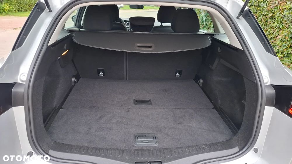 Renault Megane ENERGY TCe 100 INTENS - 16
