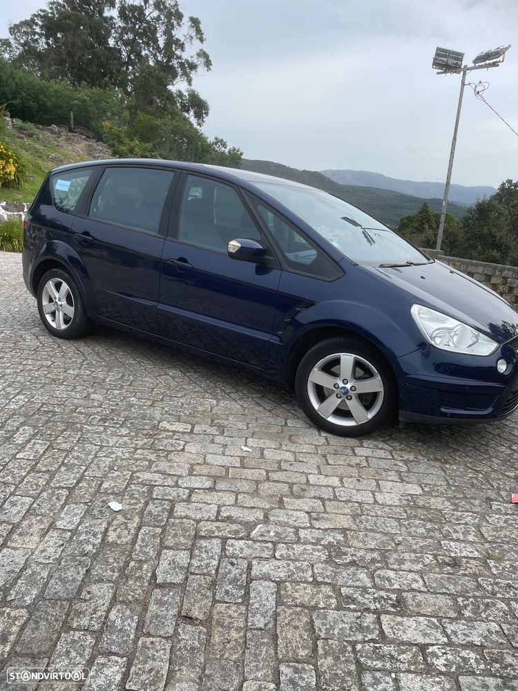 Ford S-Max 1.8 TDCi Titanium 7L - 17