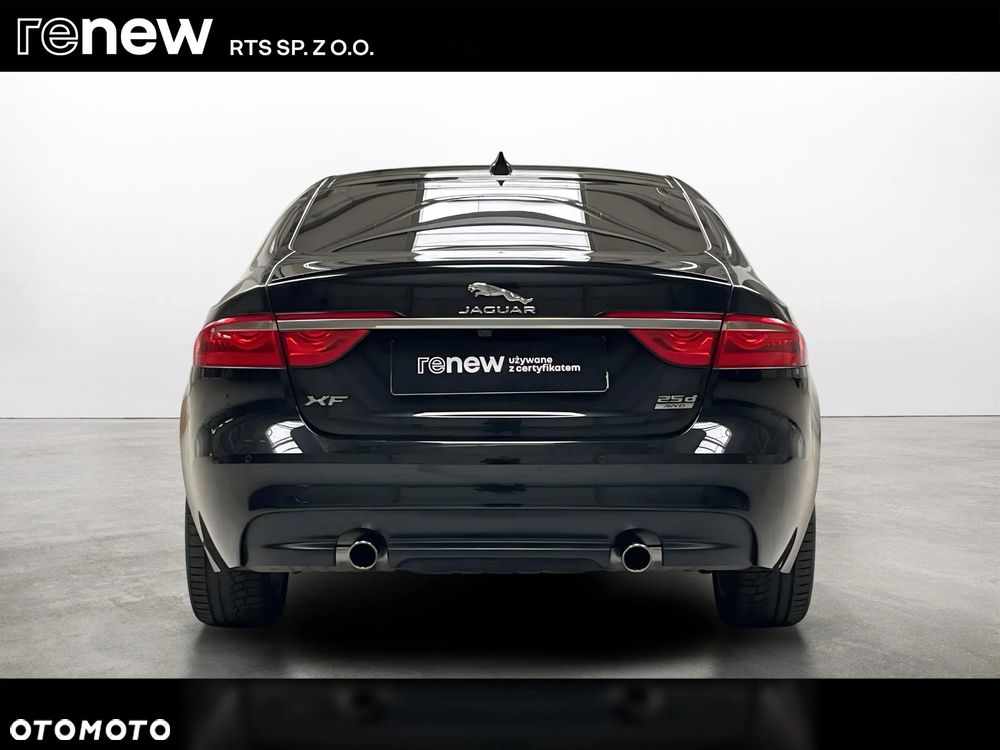 Jaguar XF 2.0 i4D AWD R-Sport - 5