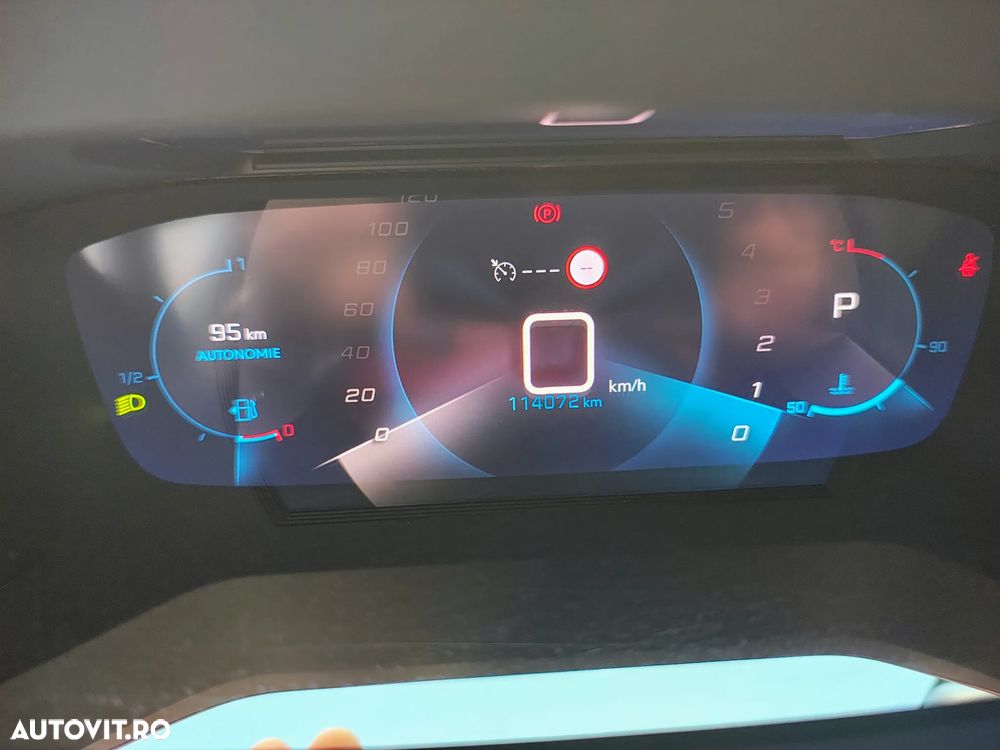 Peugeot 2008 PureTech 130 Stop&Start EAT6 Allure - 16