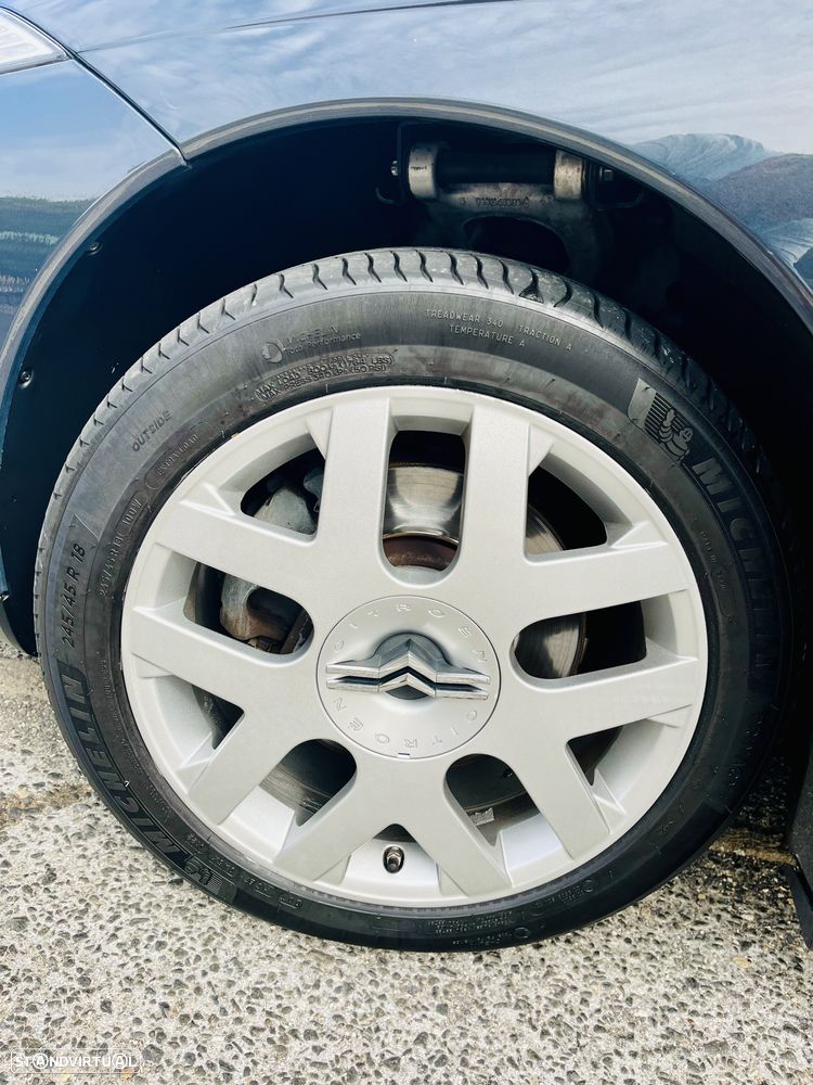 Citroën C6 2.7 HDi V6 Exclusive - 17