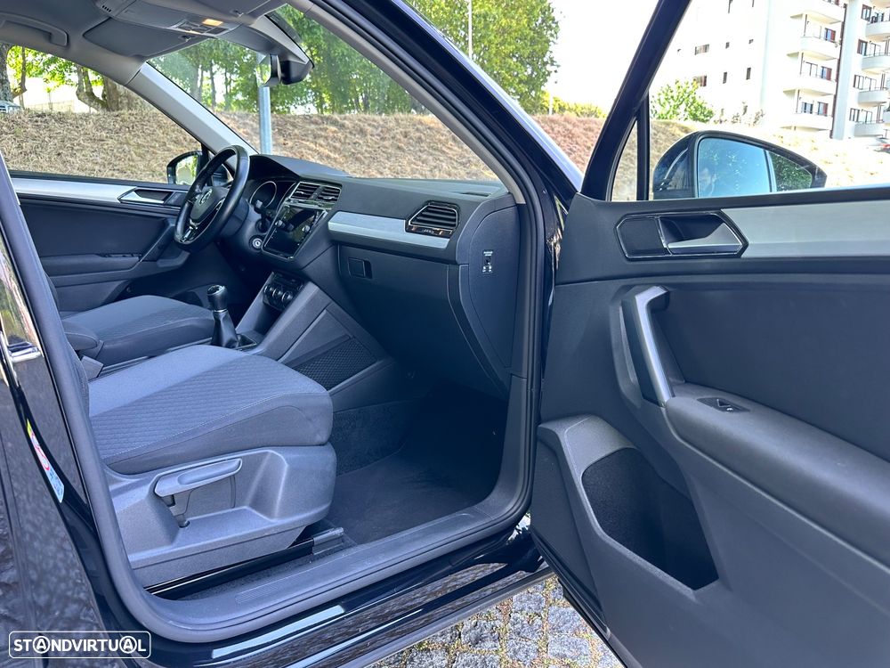 VW Tiguan 1.6 TDI Confortline - 33