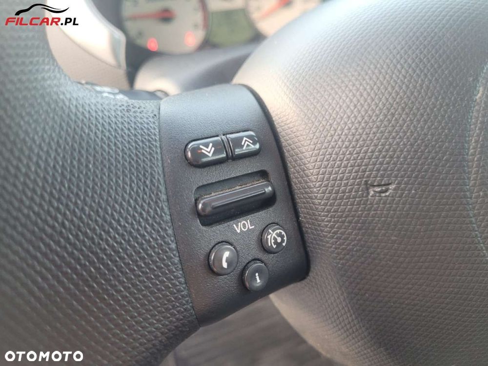 Nissan Micra - 17