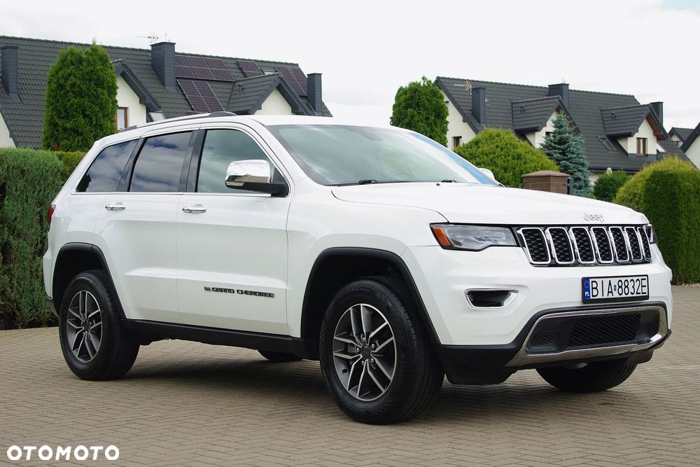 Jeep Grand Cherokee - 1