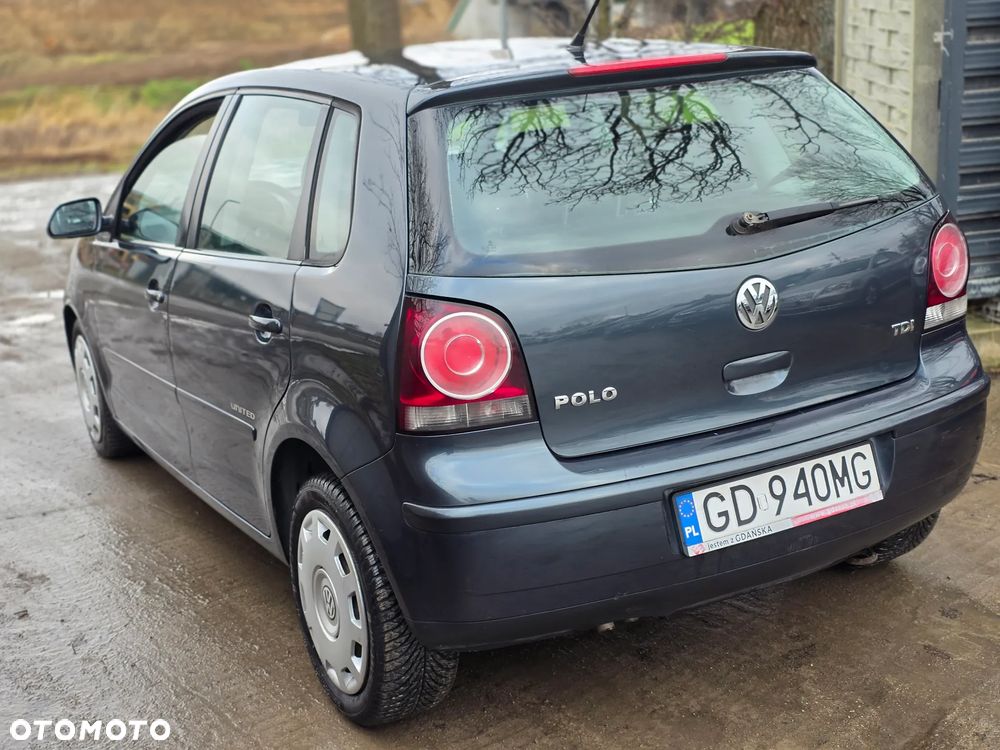 Volkswagen Polo 1.4 TDI Comfortline - 4