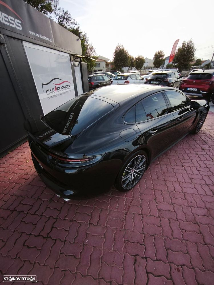 Porsche Panamera 4 E-Hybrid - 10