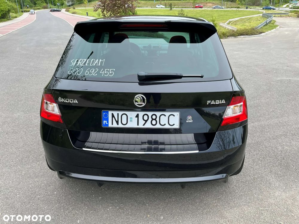 Skoda Fabia 1.0 TSI Monte Carlo - 6