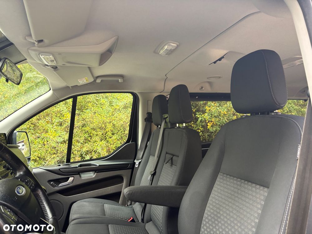 Ford Transit Custom 290 L2H1 Limited - 15