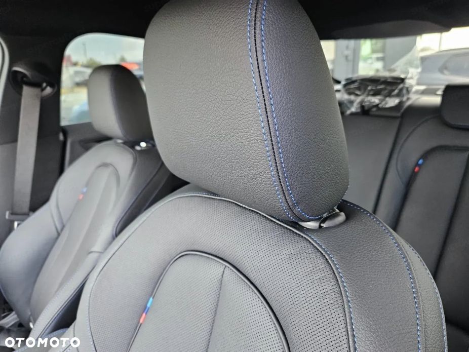 BMW Seria 2 218i M Sport - 8