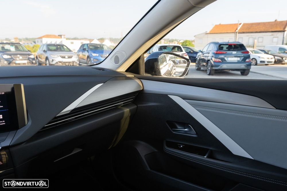 Opel Astra 1.5 D Elegance - 19