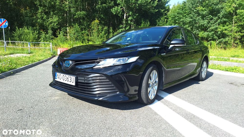 Toyota Camry - 9