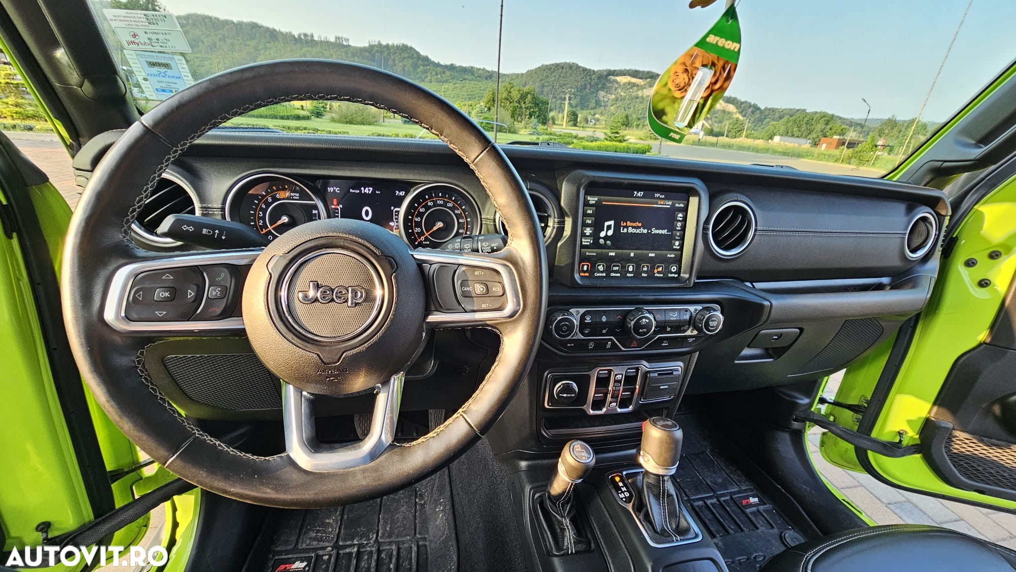 Jeep Wrangler Unlimited 2.0 Turbo AT8 Sahara - 26
