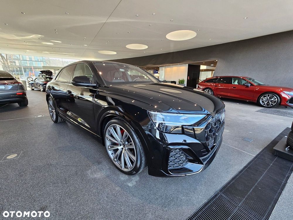 Audi Q8 - 7