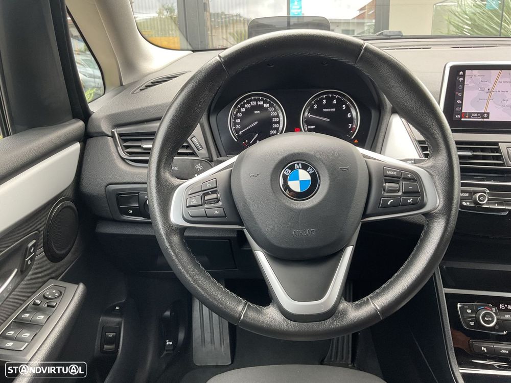 BMW 225xe Active Tourer Advantage - 28