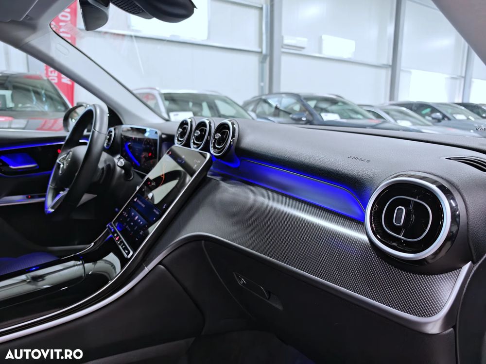 Mercedes-Benz GLC 200 4Matic 9G-TRONIC Avantgarde Advanced - 27