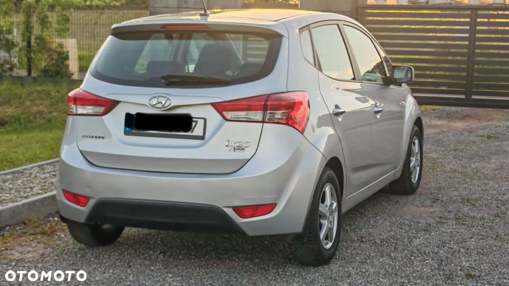 Hyundai ix20 - 3
