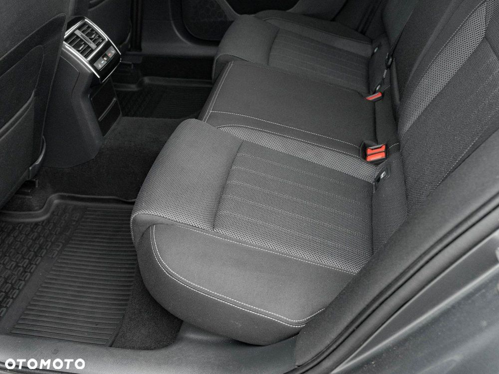 Skoda Superb 2.0 TDI SCR Style DSG - 25