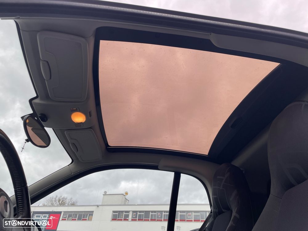 Smart ForTwo Coupé 1.0 mhd Passion 71 Softouch - 13