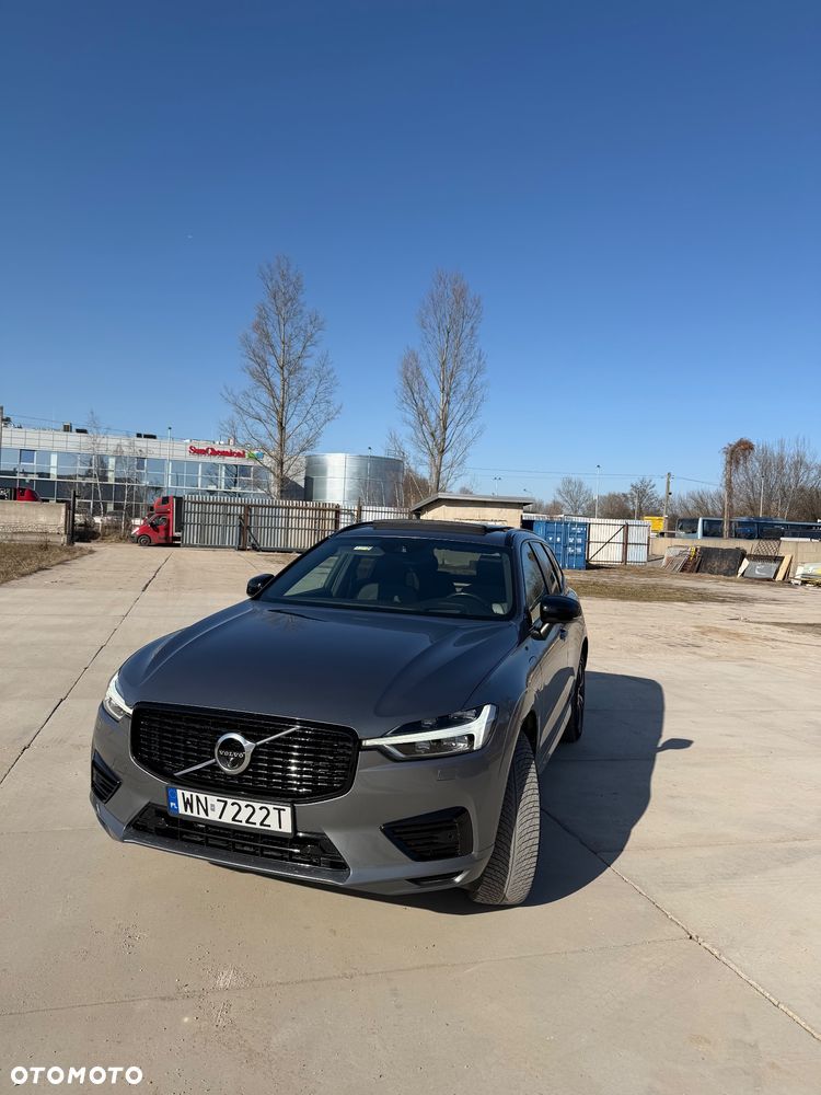 Volvo XC 60 T8 Plug-In Hybrid AWD R-Design - 2