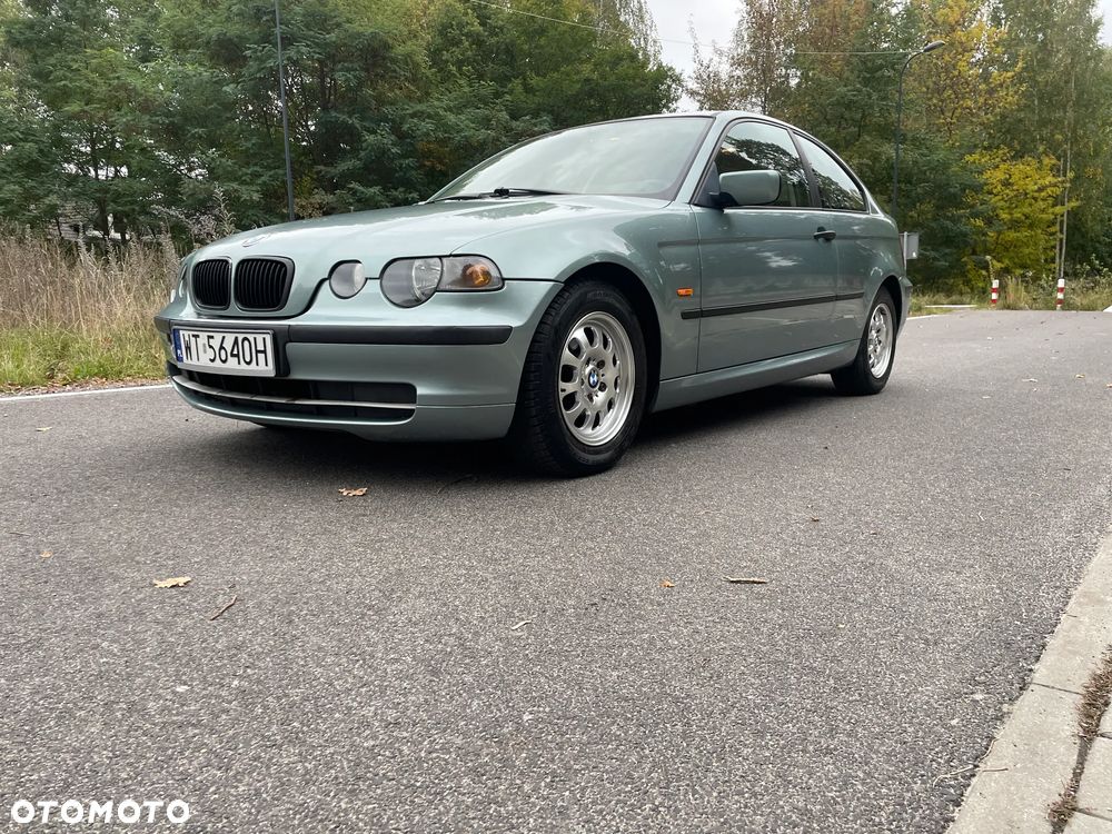 BMW Seria 3 318i - 3