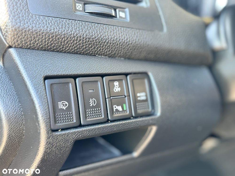 Suzuki Kizashi 2.4 4x4 CVT Sport - 15