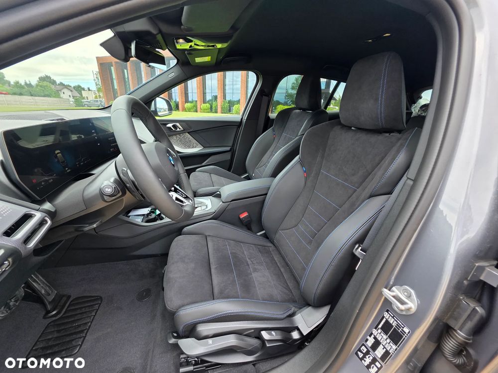 BMW Seria 1 - 13