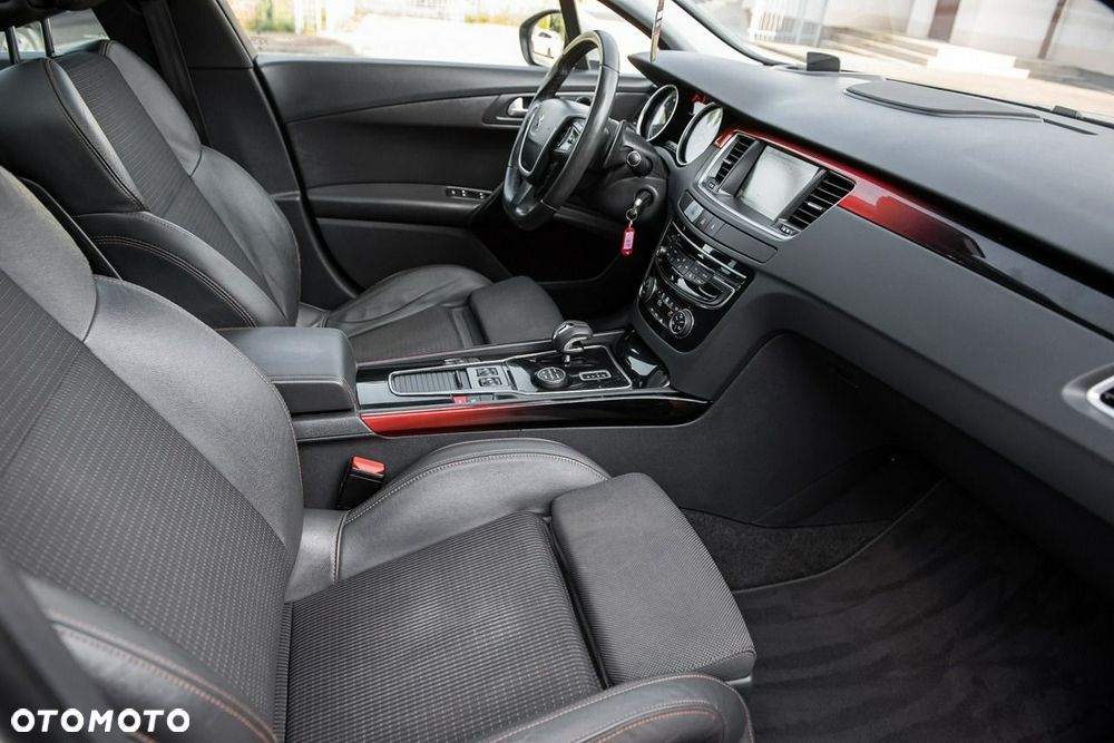 Peugeot 508 RXH 2.0 HDi HYbrid4 - 10