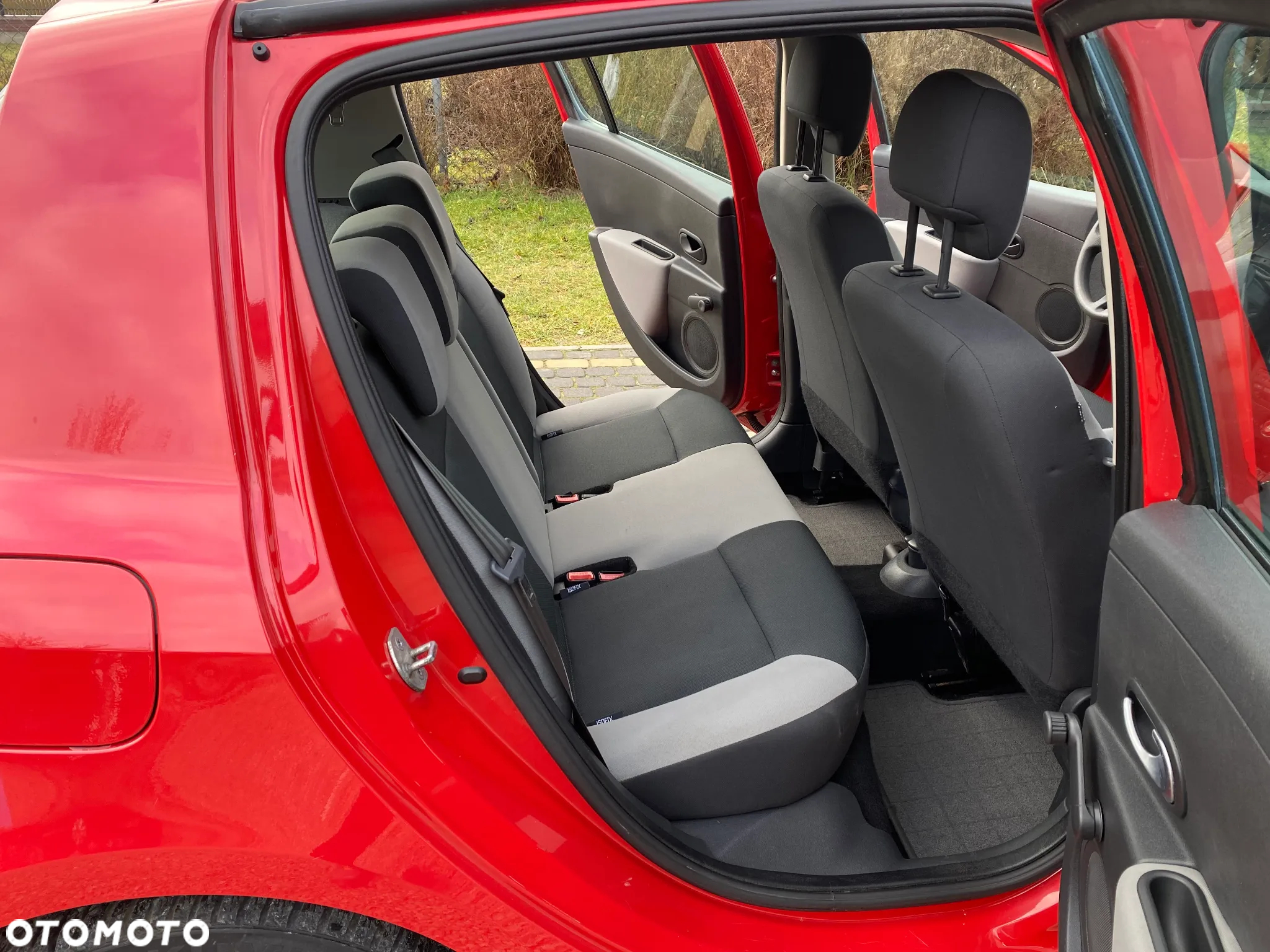 Renault Clio 1.2 16V 75 Expression - 40