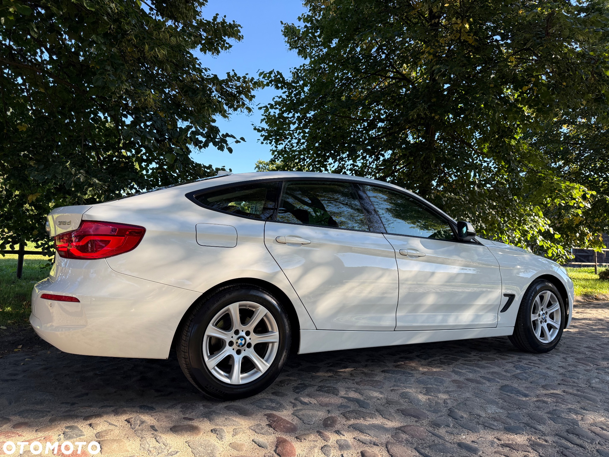 BMW 3GT 318d Advantage - 2