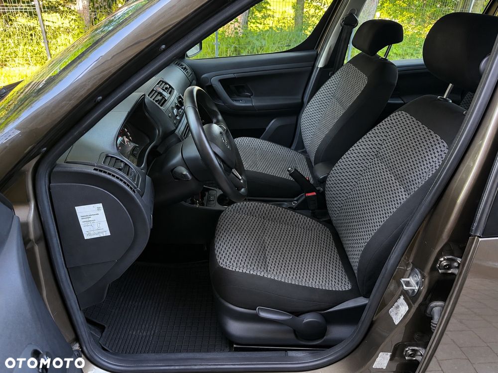 Skoda Roomster - 32