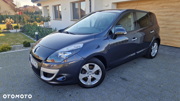 Renault Scenic dCi 110 FAP Dynamique