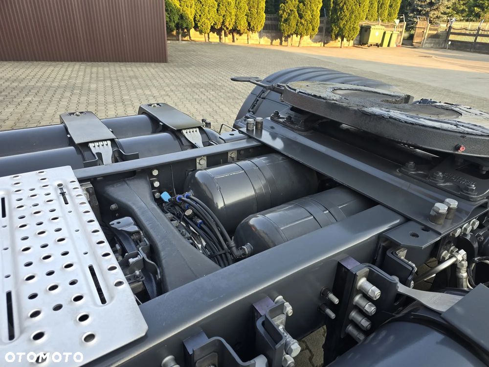 Scania G - 410 - 13