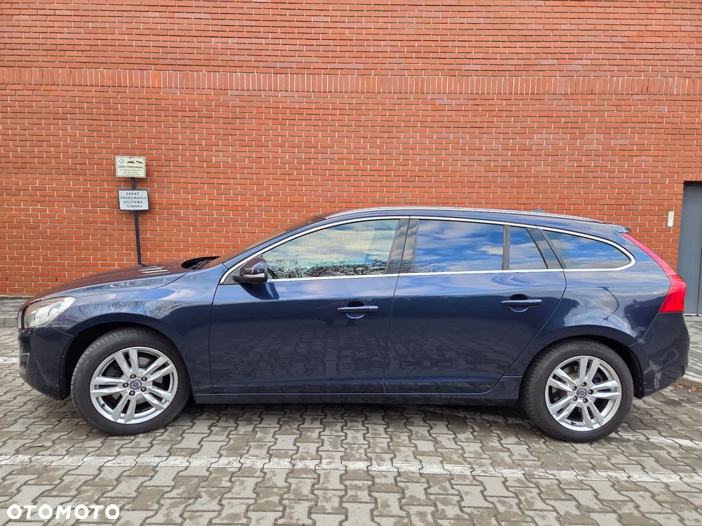 Volvo V60 T5 - 16