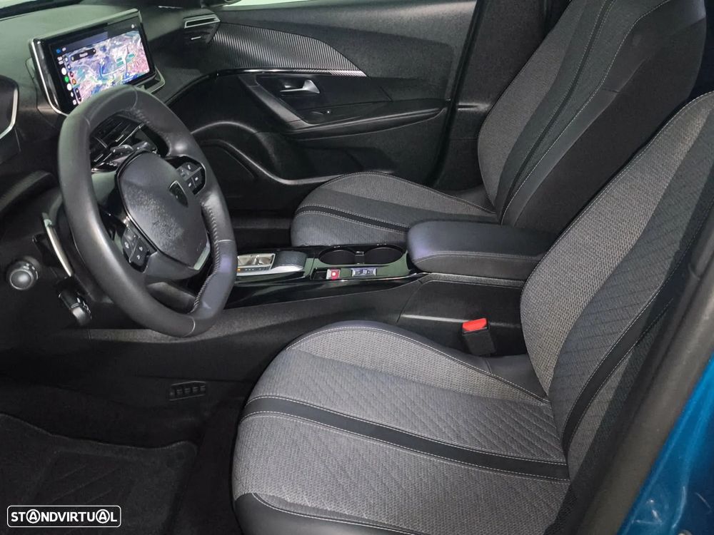 Peugeot 2008 Hybrid 145 e-DSC Allure - 18