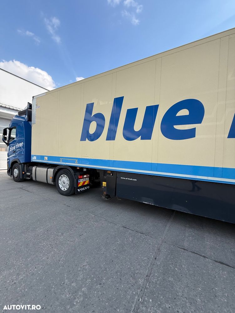 Schmitz Cargobull Semiremorca Frigorifică Dubla Temperatura - 25