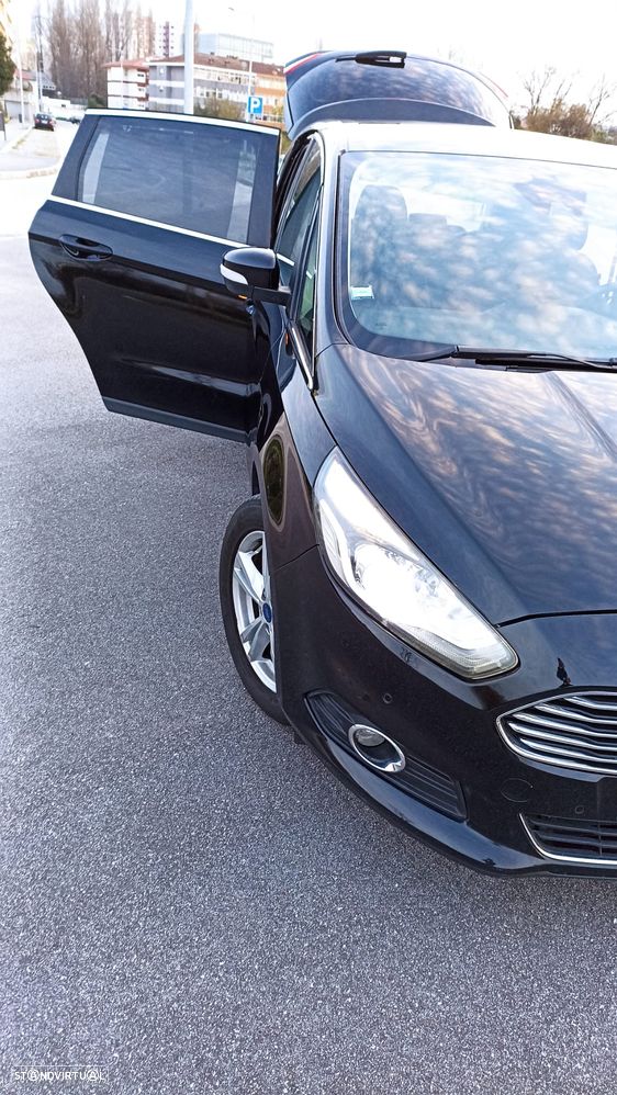 Ford S-Max 2.0 TDCi Titanium - 5