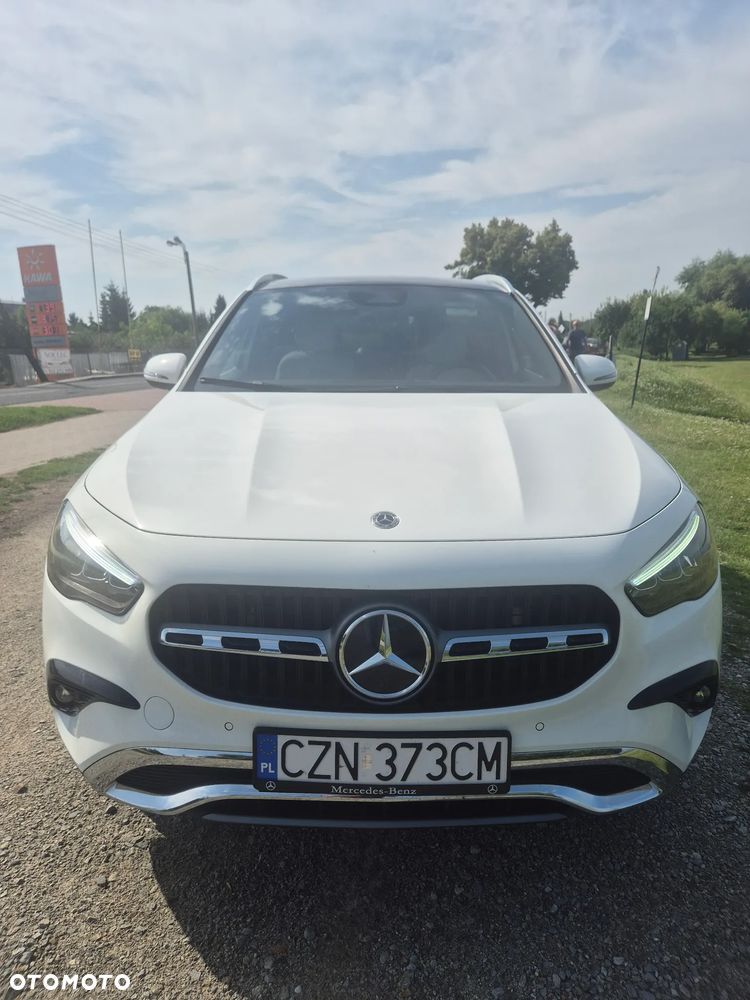 Mercedes-Benz GLA 250 4Matic 8G-DCT Style - 3