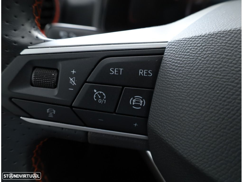 SEAT Ibiza 1.0 TSI FR - 28