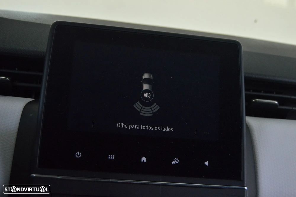 Renault Clio 1.0 TCe Evolution - 41